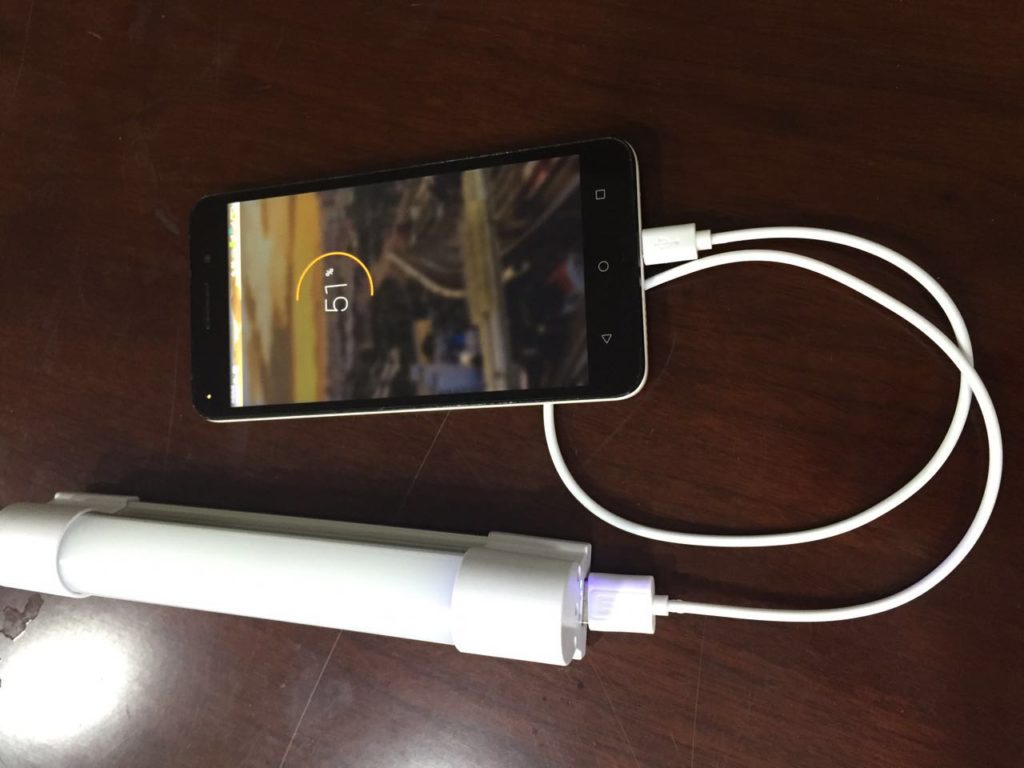 rechargeable LED tube light with usb power bank